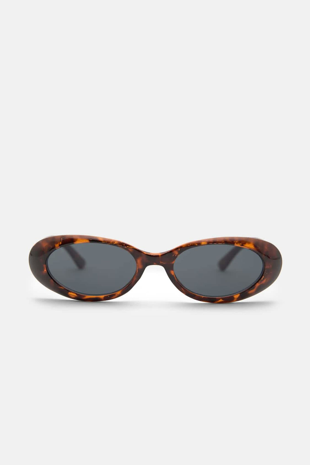 Olwyn™ | Oval Retro Sunglasses