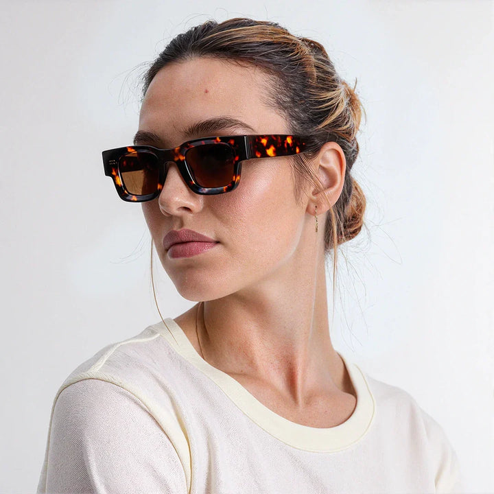 Marnie timeless chic sunglasses