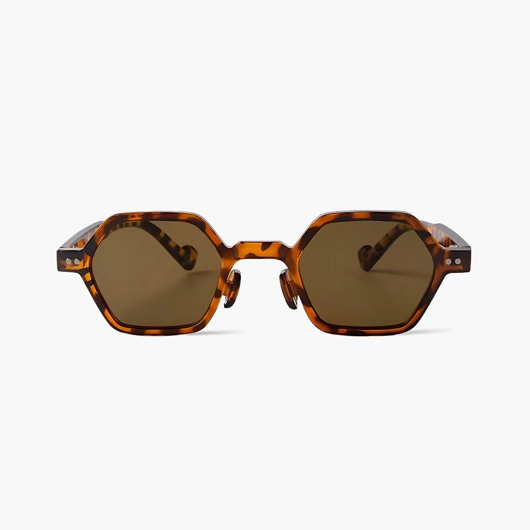 Kirra warm-tone classic sunglasses